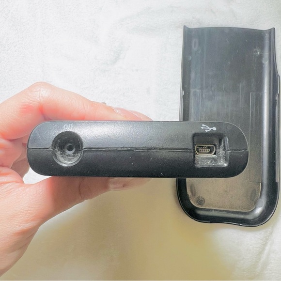 TEXAS Instruments TI-89 Titanium Advanced Graphing Calculator - Picture 5 of 8